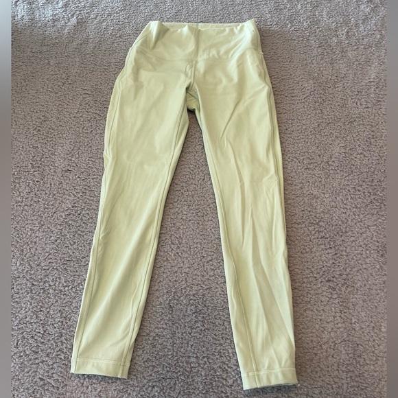 Lululemon Wunder Under High-Rise Tight 25" Luxtreme Creamy Mint Size 6 - Picture 1 of 6